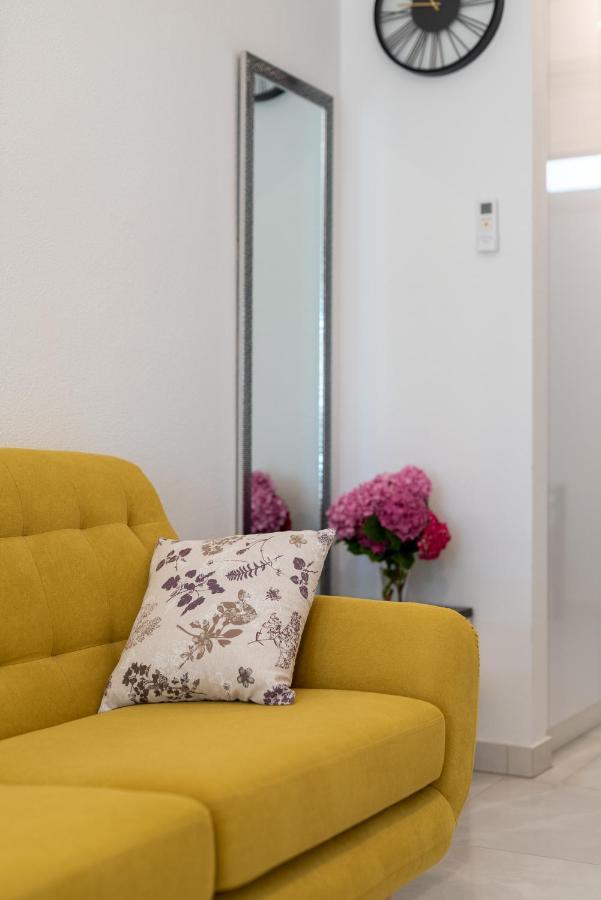 Apartment Matea Trogir Exterior foto