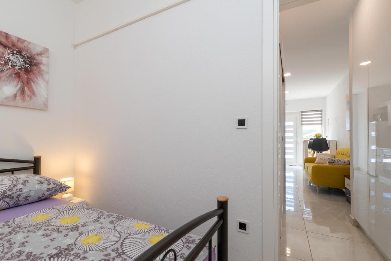 Apartment Matea Trogir Exterior foto